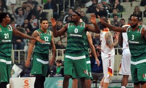 chris-singleton-celebrates-panathinaikos-superfoods-athens-eb16