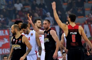 matt-lojeski-olympiacos-piraeus-eb16